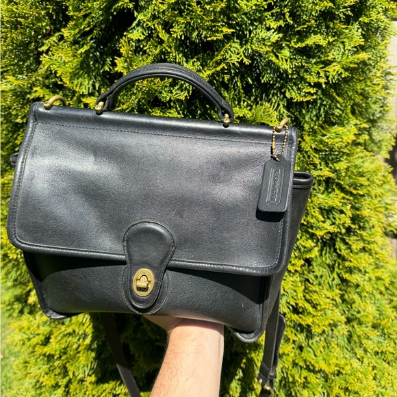 VINTAGE Coach Willis Bag 9927. Black Leather and Brass. - Picture 6 of 9